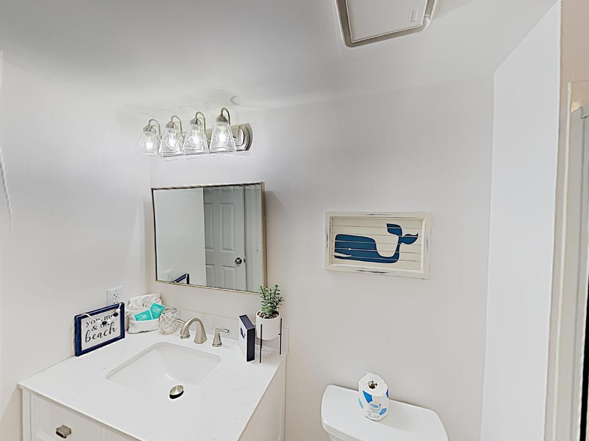 Apartment Amazing In With Outdoor Swimming Pool And 2 Bedrooms *