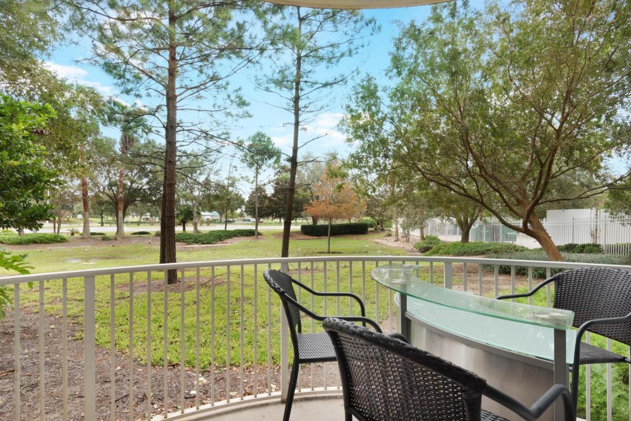 Palms #2106 Jr. 2br Apartment *
