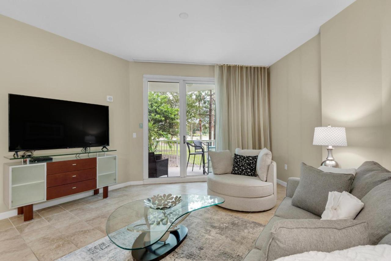 Apartment Palms #2106 Jr. 2br
