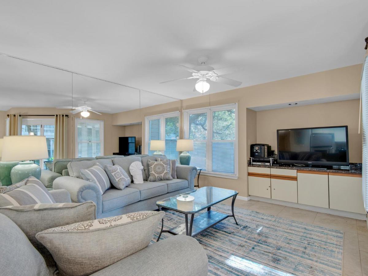 Holiday home Hidden Dunes 228 By Newman-dailey Destin