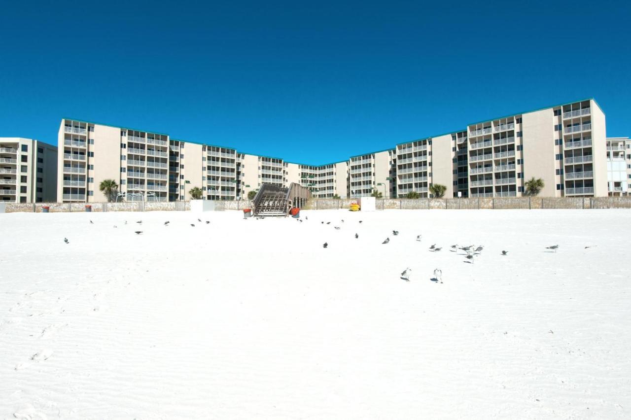 Apartment Surf And Racquet Club 319 *