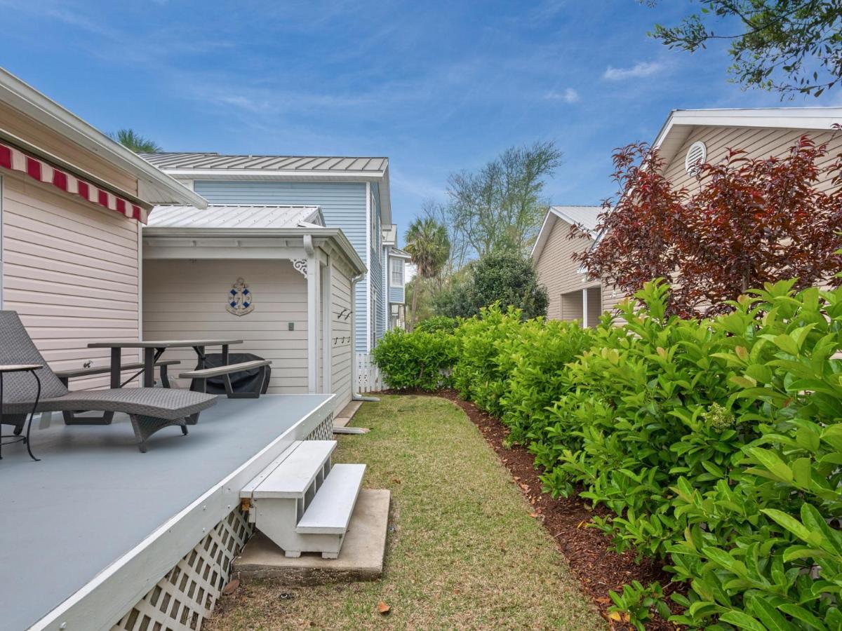 Royal Bahamian By Newman-dailey Holiday home