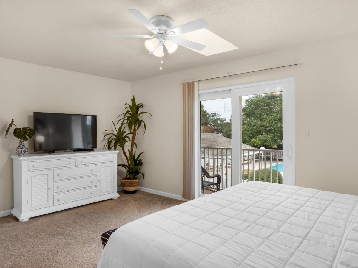 Woodland Shores 18 By Newman-dailey