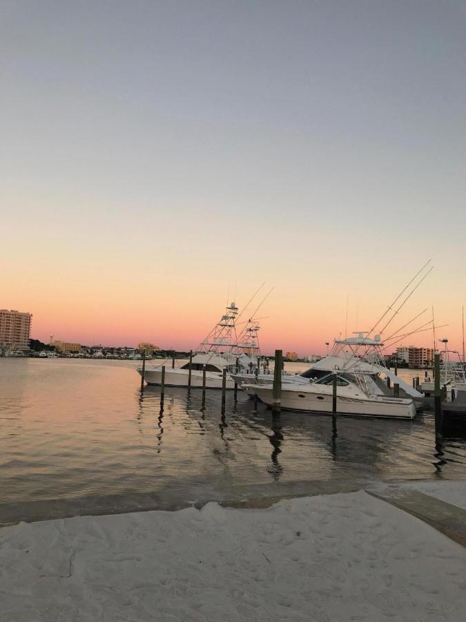 Amazing Waterview Towers 104 With Boat Slip *