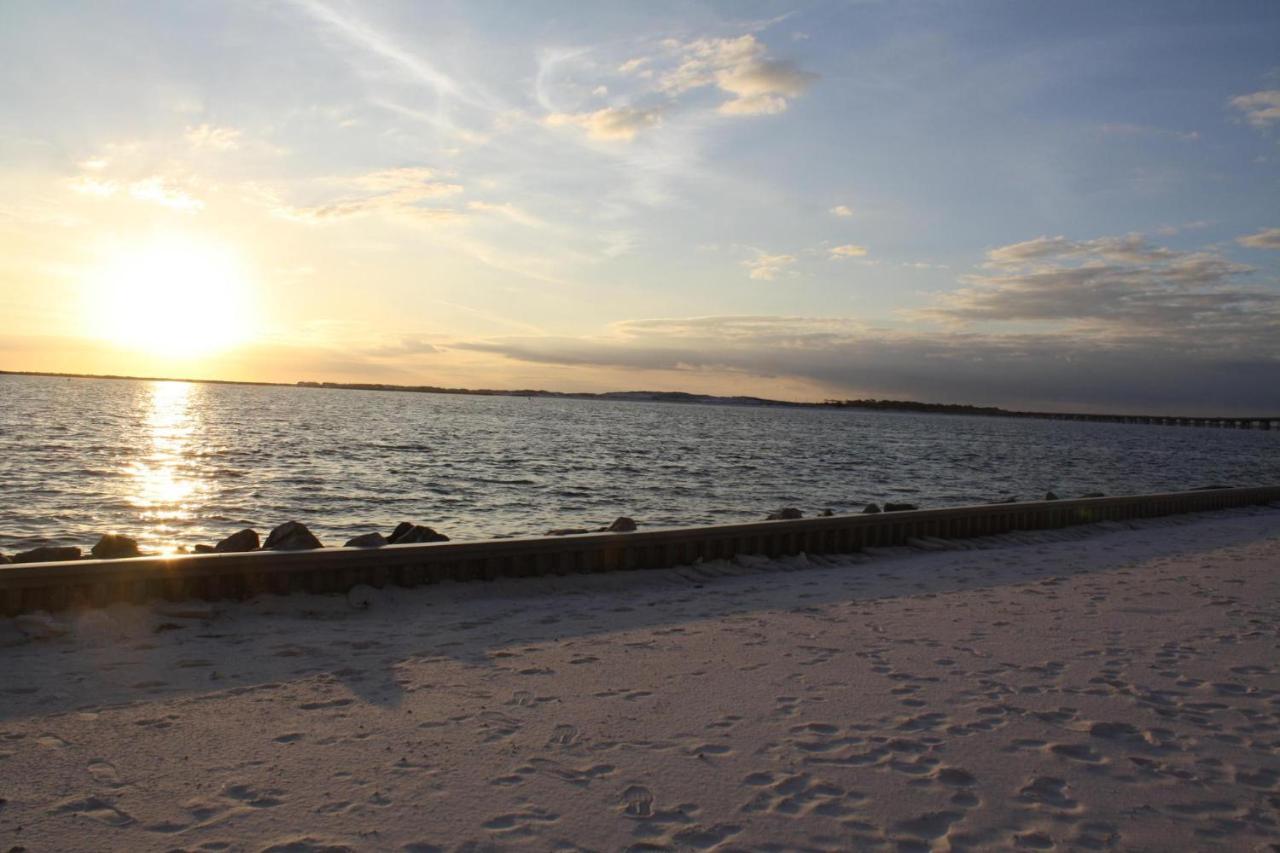 Amazing Waterview Towers 104 With Boat Slip Apartment *