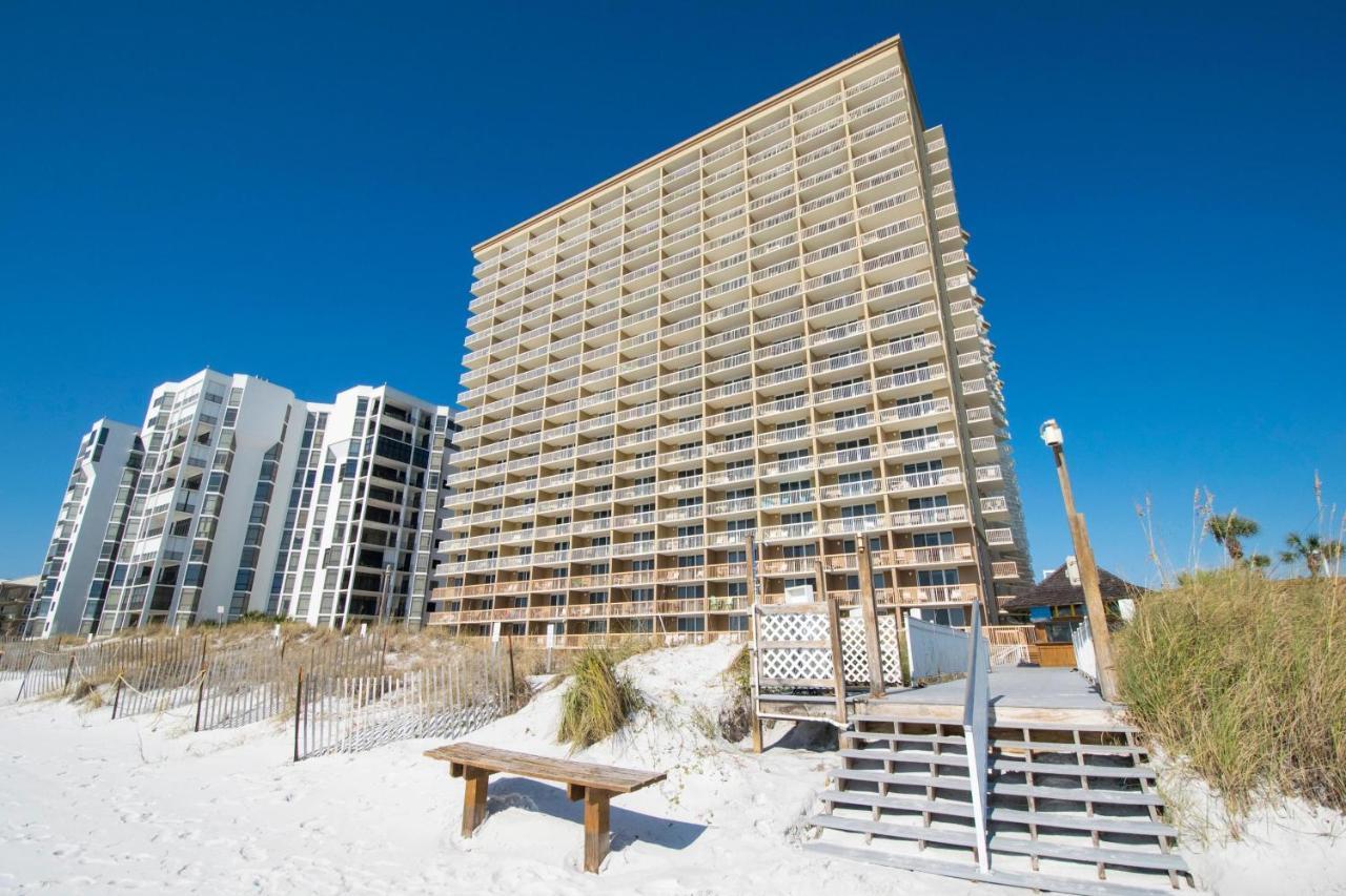 Pelican Terrace 807