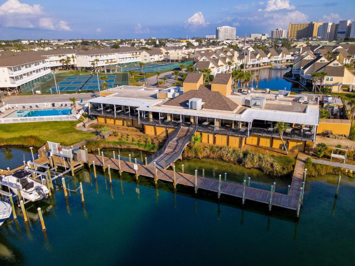 Sandpiper Cove #1121 Apartment *