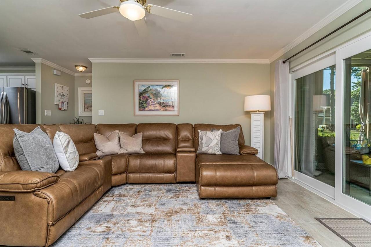Golf Tee Lane 26f It's A Gimmie Holiday home Destin