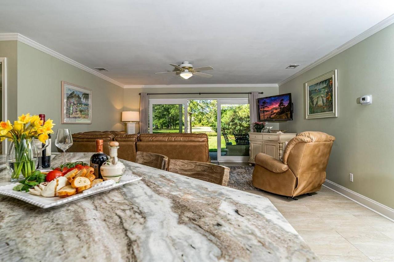 Golf Tee Lane 26f It's A Gimmie Holiday home Destin