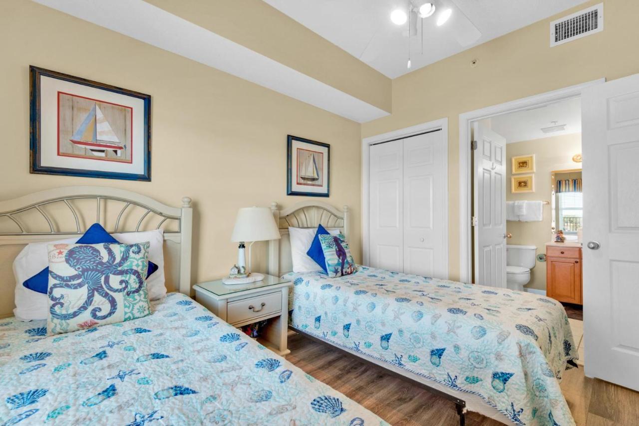 Holiday home Majestic Sun 704b