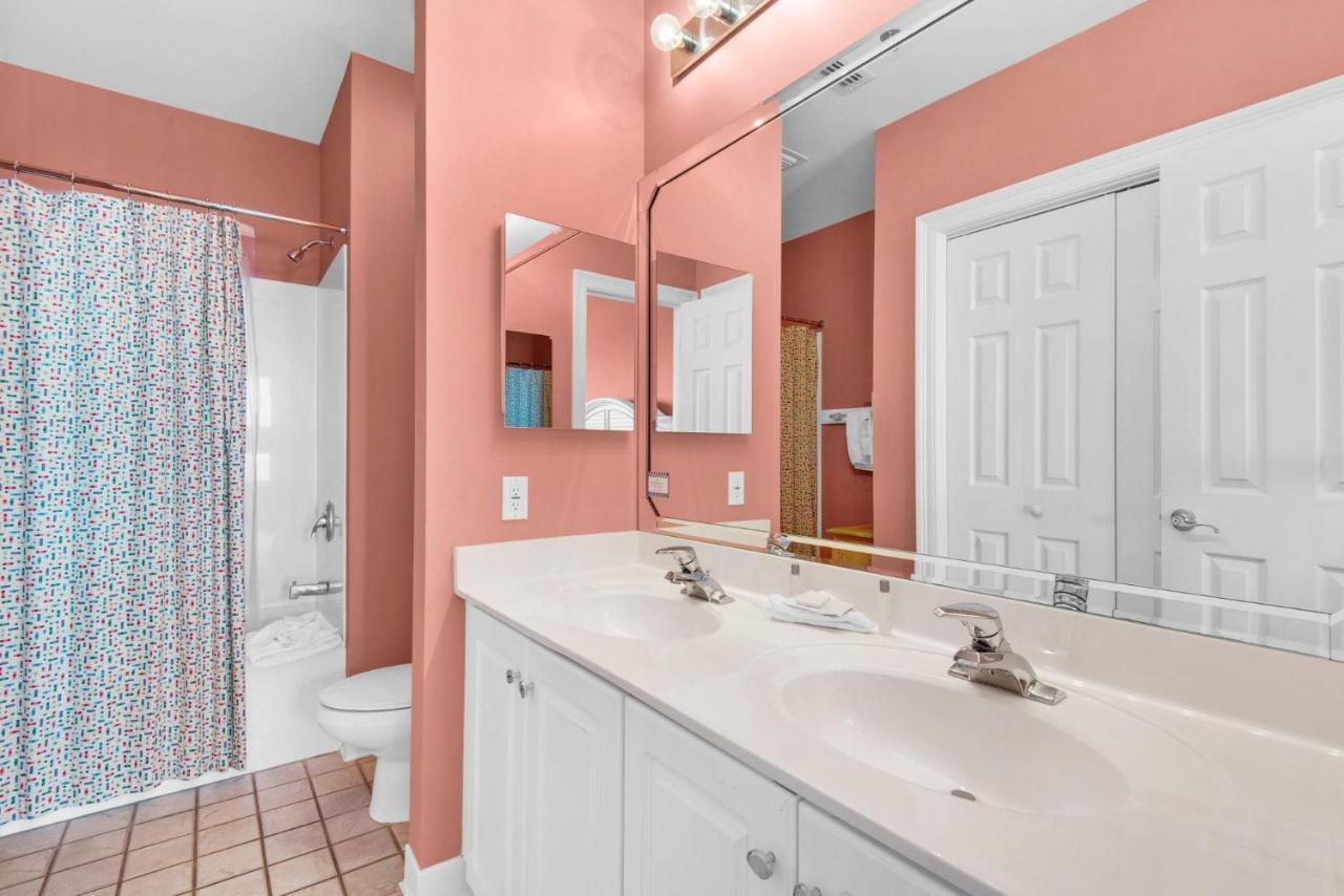 Empress 703 Destin