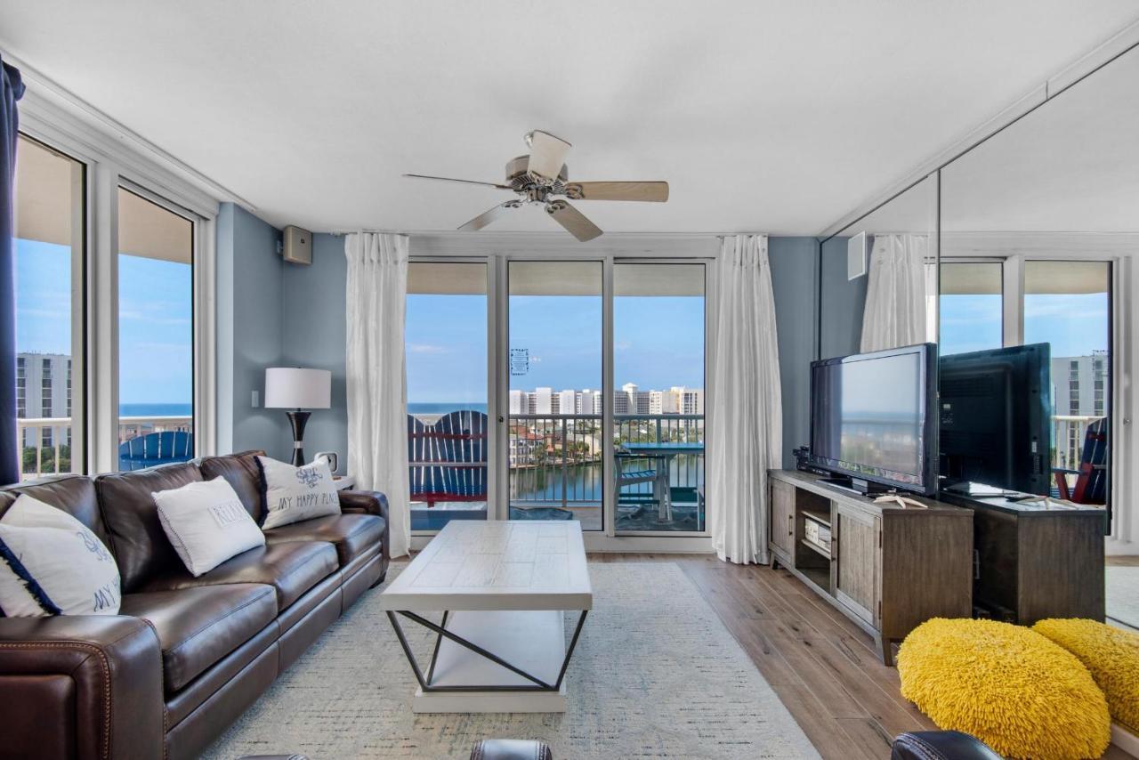 Pelican Terrace 807
