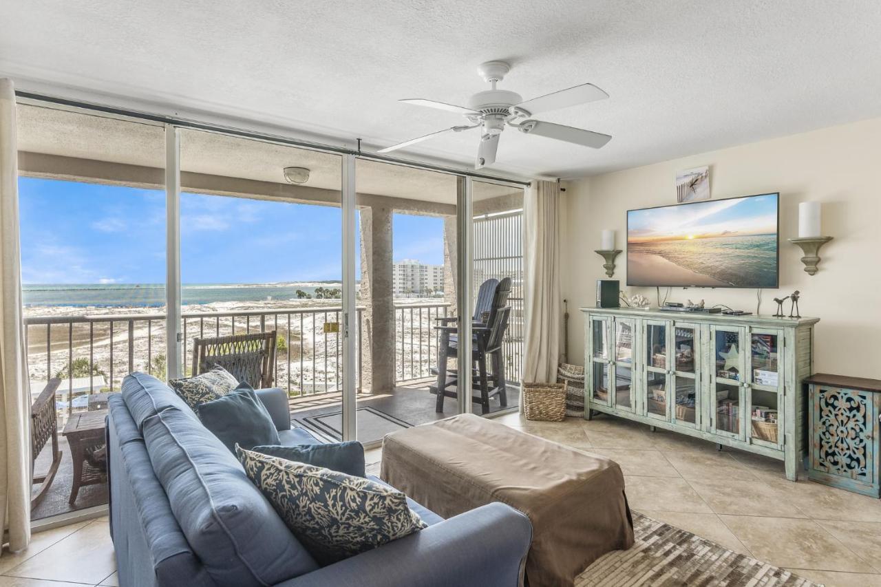 Magnolia House 409 At Pointe Apartment