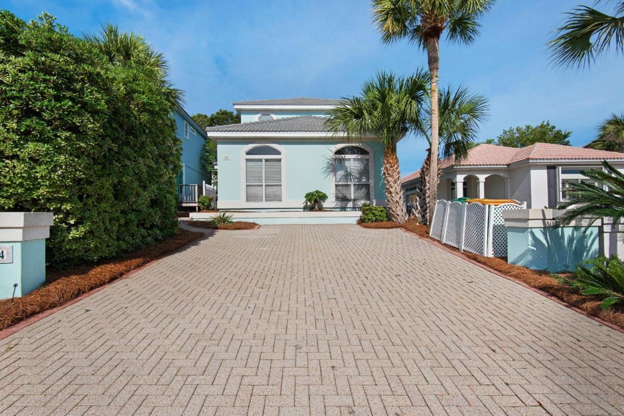 Holiday home Ocean Breeze