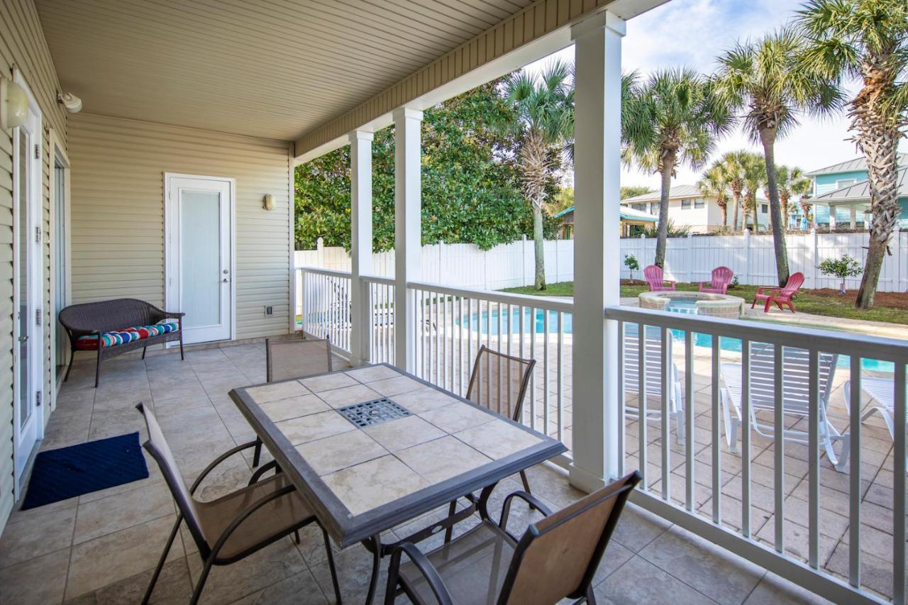 Sandy Retreat Holiday home