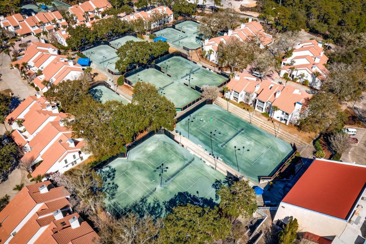 Holiday home Tops'l Summit 207a Destin