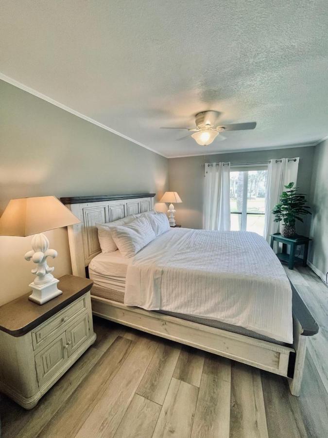 Sandpiper Cove 2066 Holiday home Destin