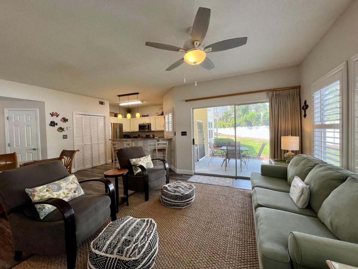 Sandpiper Cove 9122 * Destin