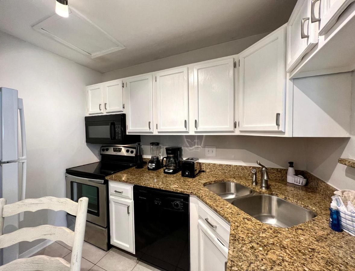Sandpiper Cove 8253 Destin
