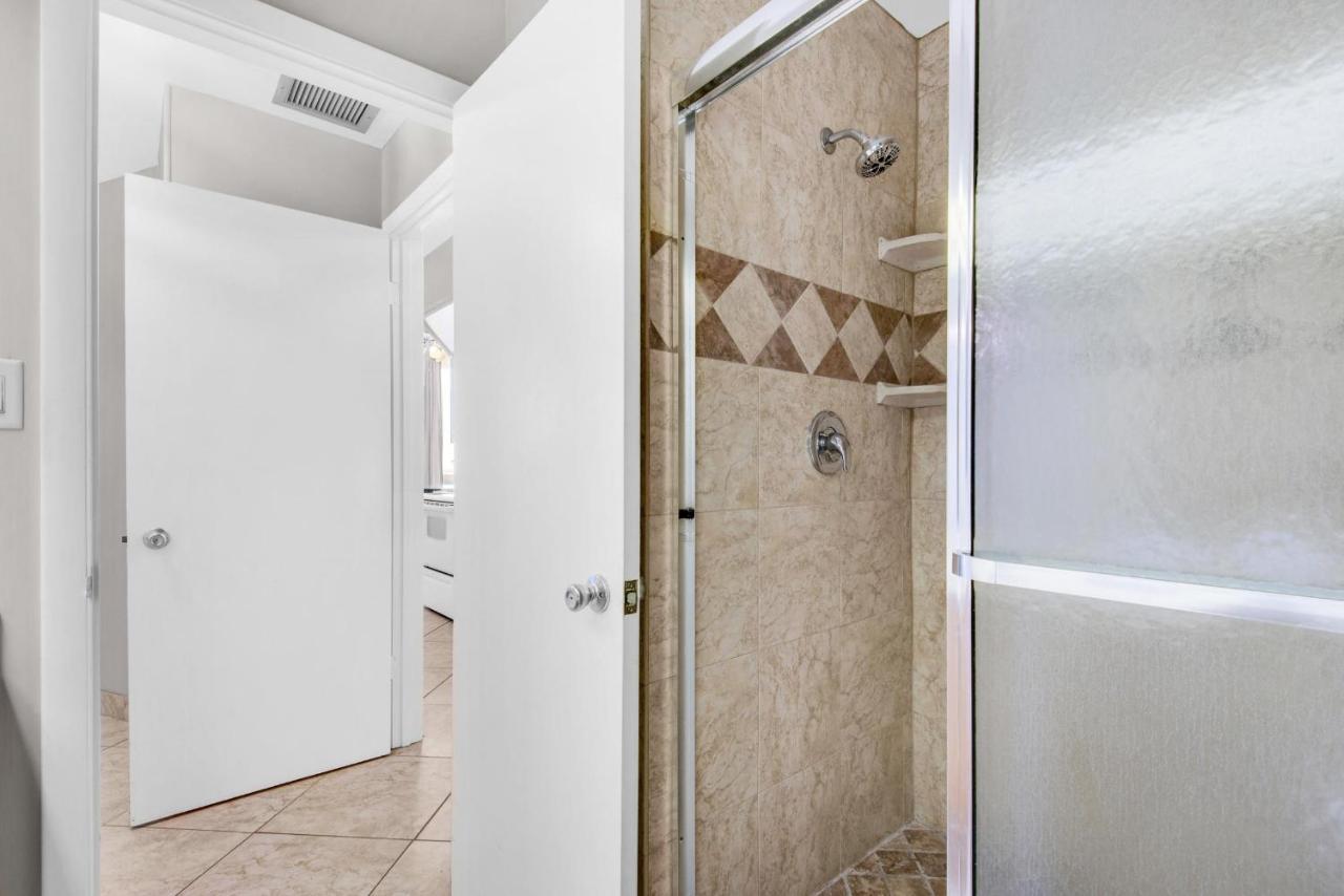 Surfside #1509 Holiday home