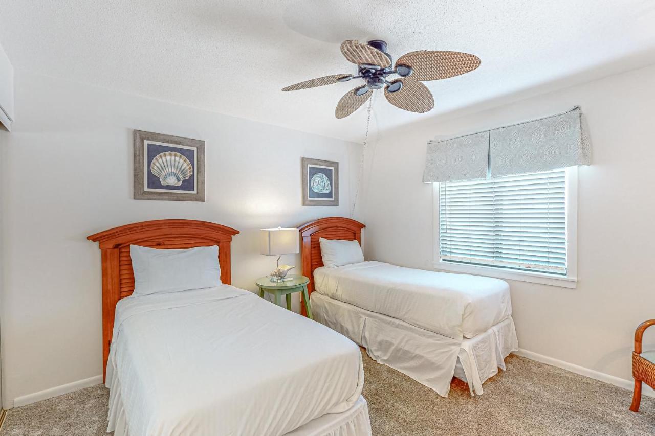 Apartment Emerald Towers 605