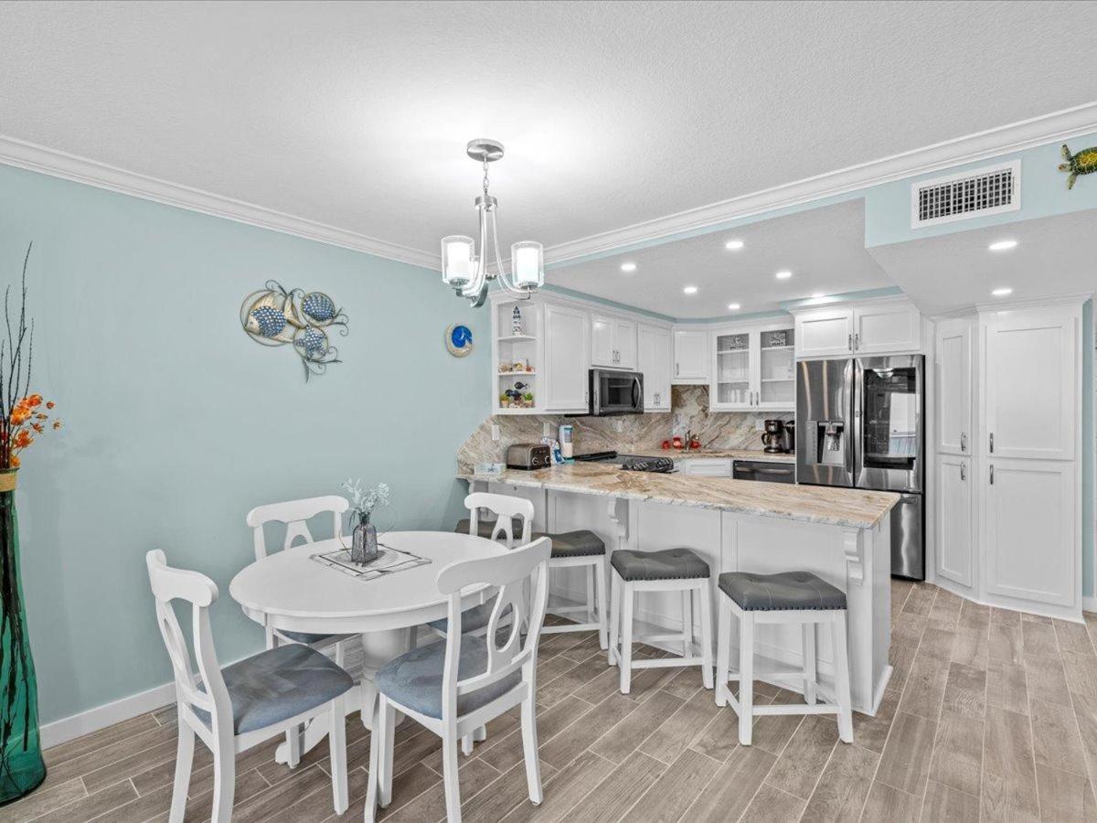 Surf And Racquet Unit 722 Holiday home Destin