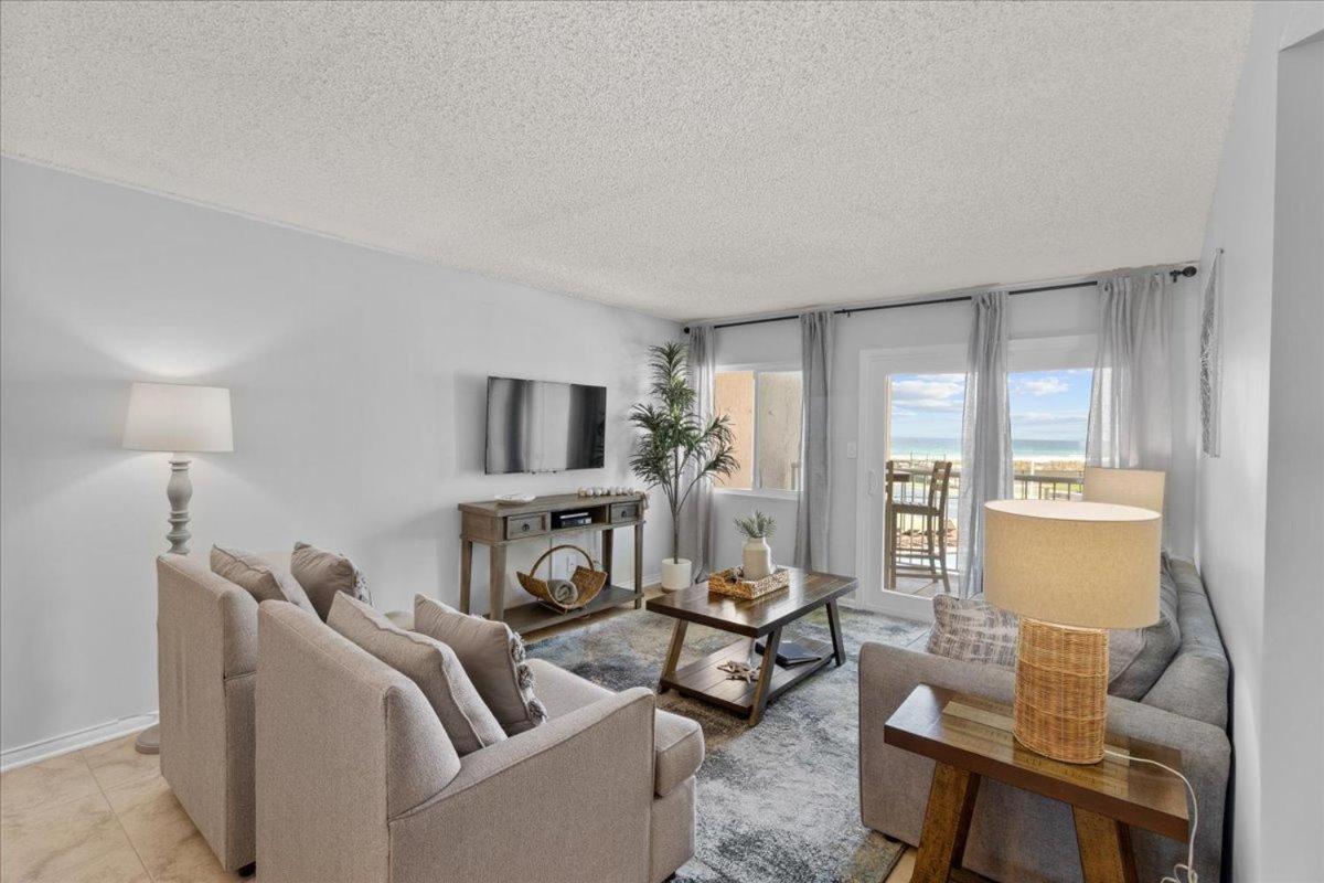 Surf And Racquet Unit 213 Holiday home *