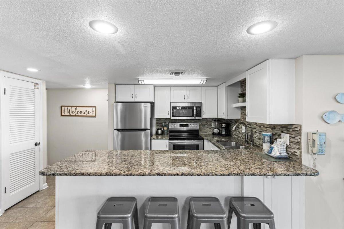 Surf And Racquet Unit 623 Destin