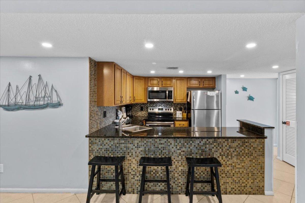 Surf And Racquet Unit 508 Holiday home Destin