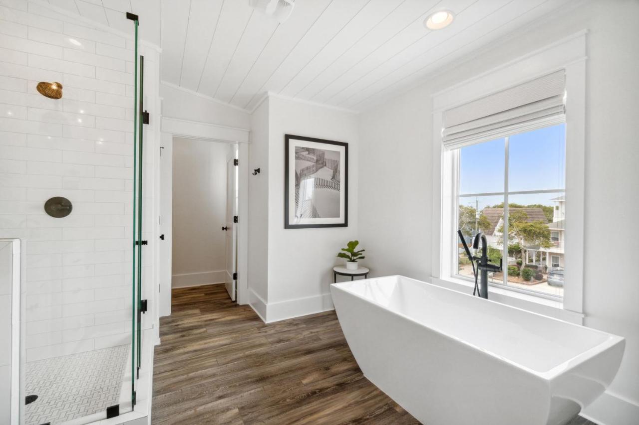 Holiday home Crystal Tide With Heated Pool And Golf Cart *
