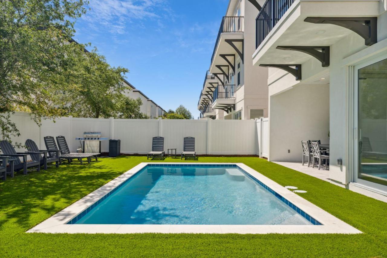 Endless Summer Estate With Golf Cart And Game