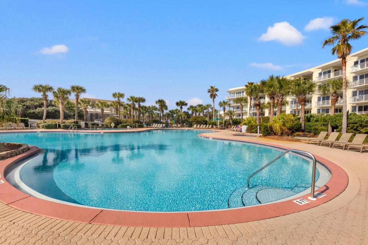 Fun In The Sun! Crescent At Miramar - Gulf Front+beach Chairs Destin