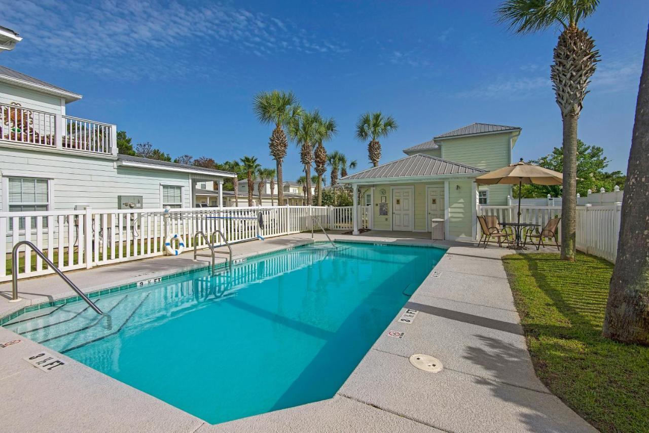 Holiday home Light House Townhome *