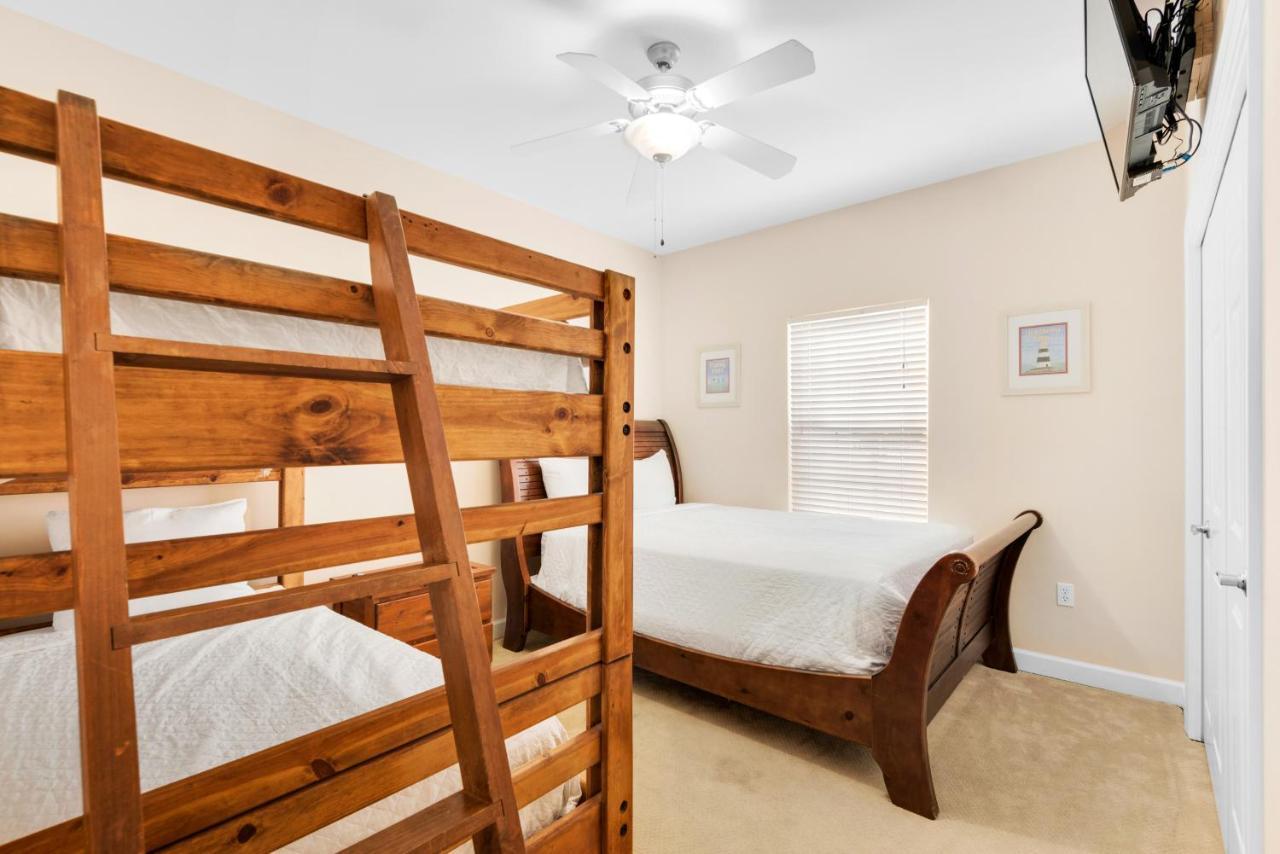 Holiday home Light House Townhome