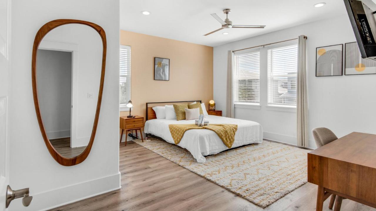 Sea La Vie In Miramar * Destin