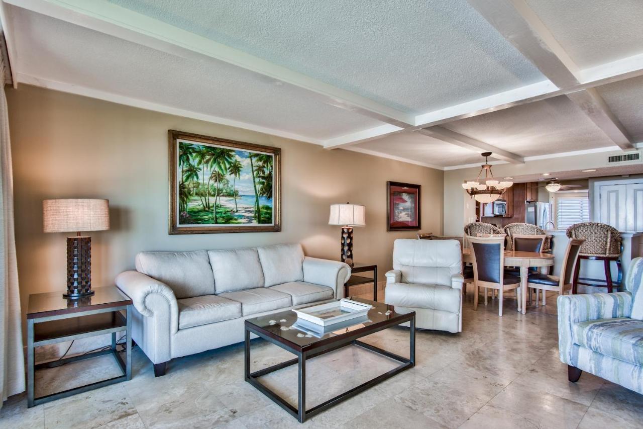 Edgewater 606 *