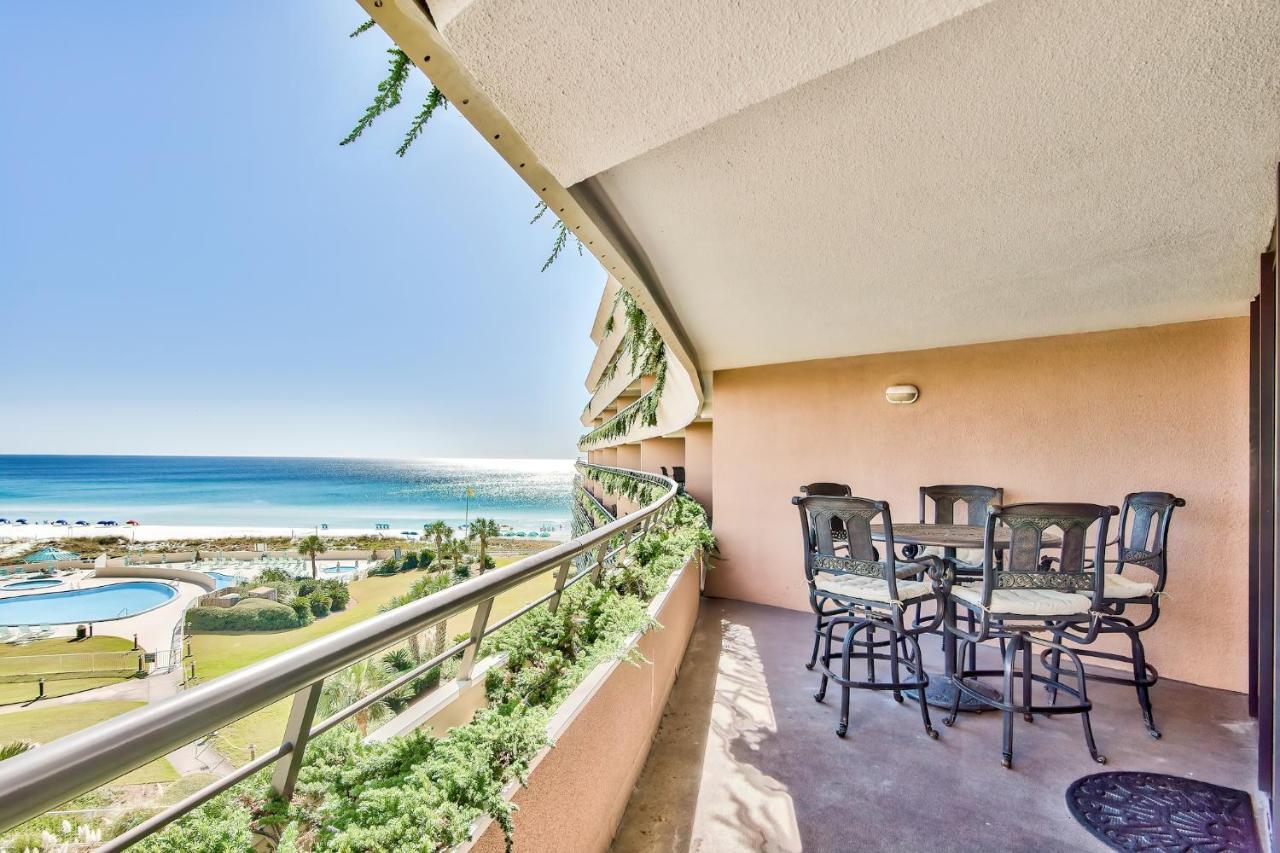 Edgewater 606