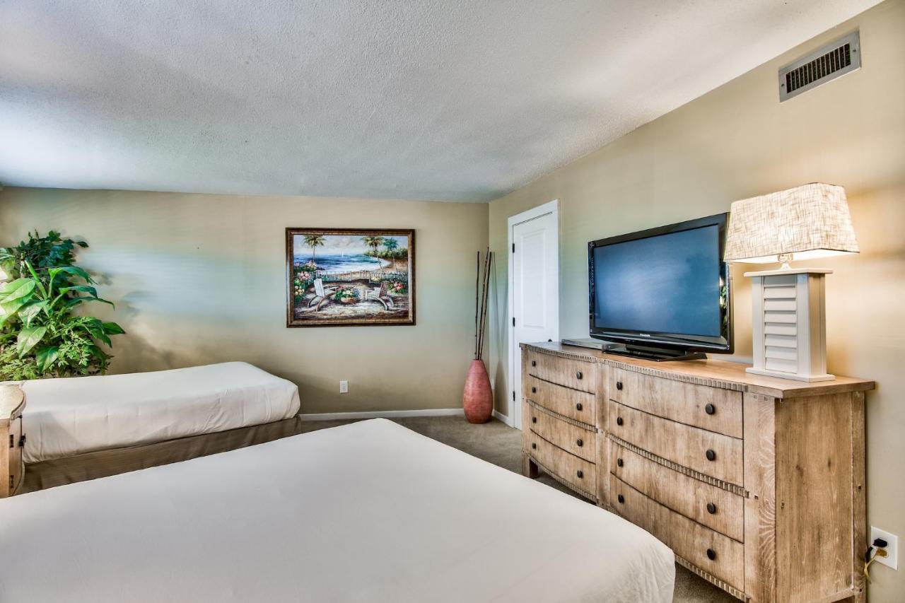 Holiday home Edgewater 606