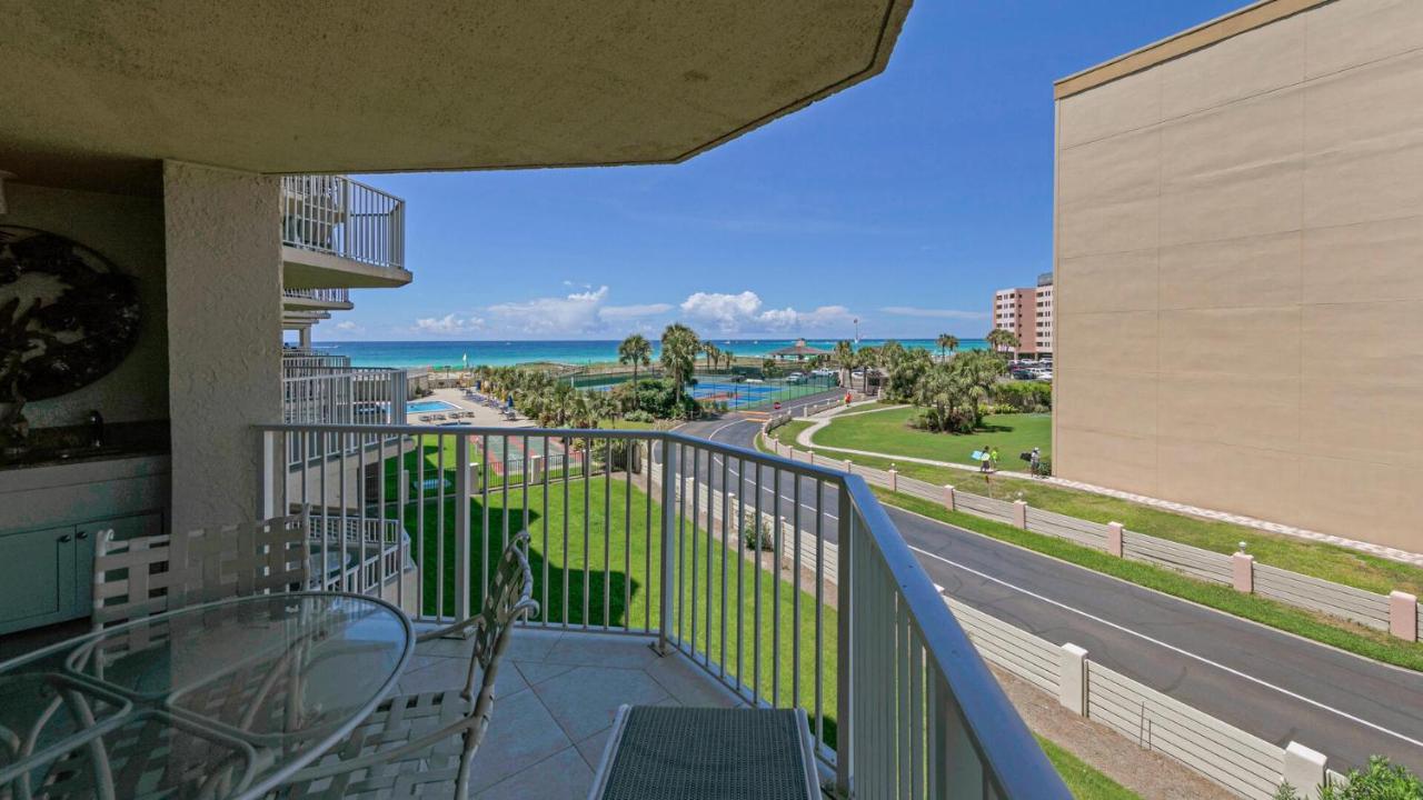 Holiday home Inlet Reef 215 - Spacious With Complimentary Seasonal Service And Great Water Views *