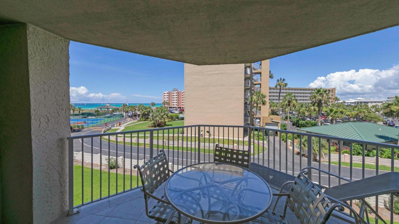 Inlet Reef 215 - Spacious With Complimentary Seasonal Service And Great Water Views Holiday home *