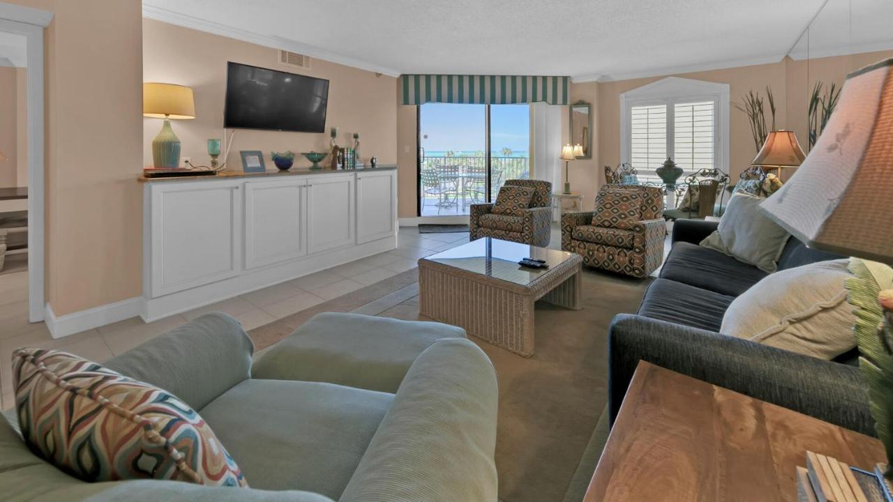 Inlet Reef 215 - Spacious With Complimentary Seasonal Service And Great Water Views Destin