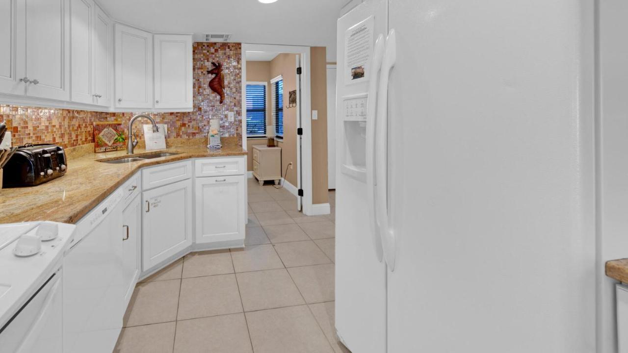 Holiday home Inlet Reef 215 - Spacious With Complimentary Seasonal Service And Great Water Views