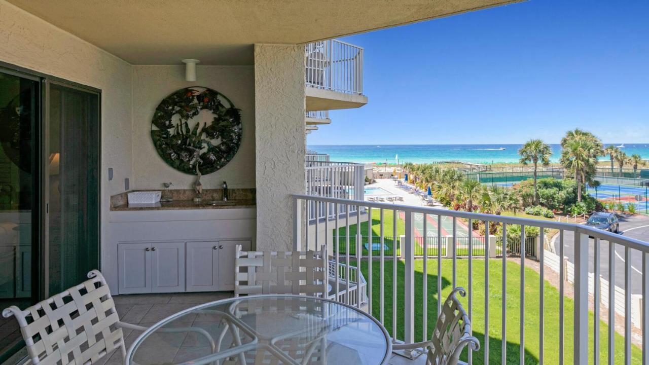 Inlet Reef 215 - Spacious With Complimentary Seasonal Service And Great Water Views Destin