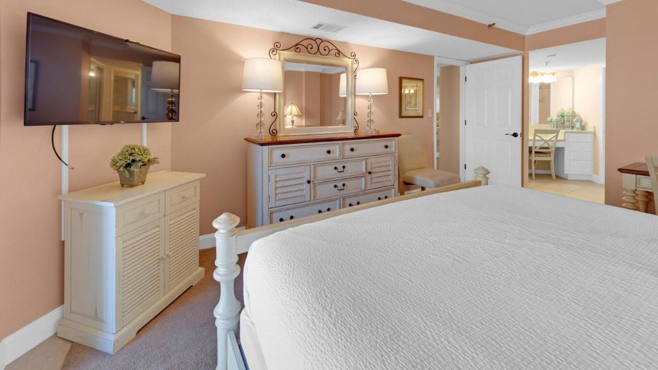 Inlet Reef 215 - Spacious With Complimentary Seasonal Service And Great Water Views Holiday home *