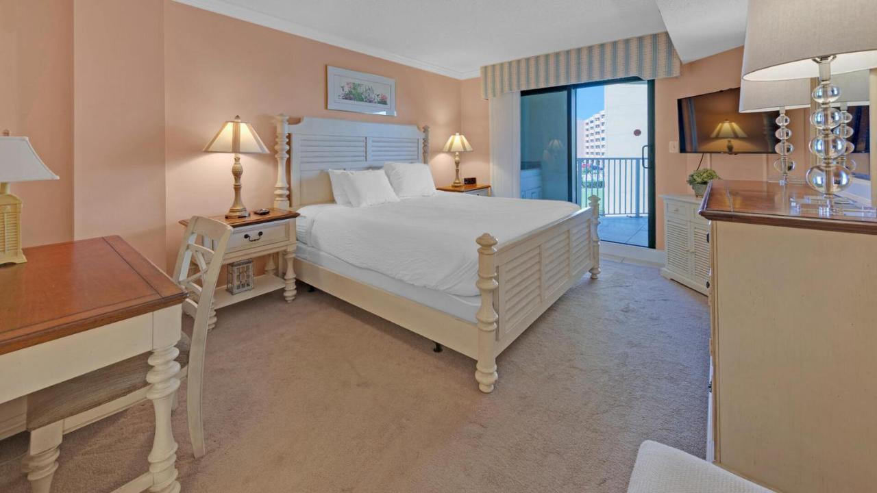 Inlet Reef 215 - Spacious With Complimentary Seasonal Service And Great Water Views Destin