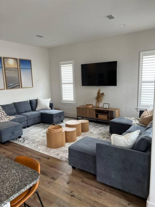 Spacious 4br With Golf Cart & Pool Access * Destin