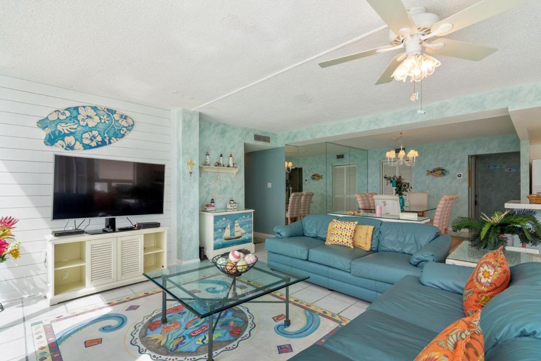 2096 Front 3 Bdrm Beachfront Free Setup Holiday home