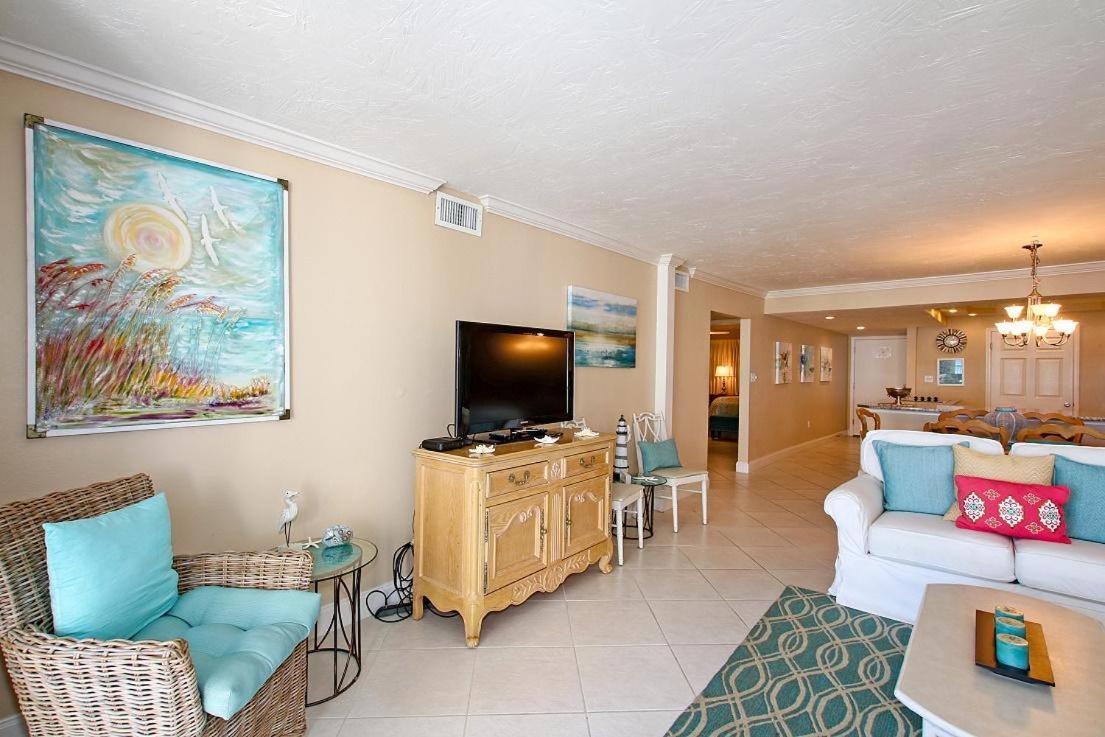 2063 Shoreline Towers - Beachfront Vacation Destin