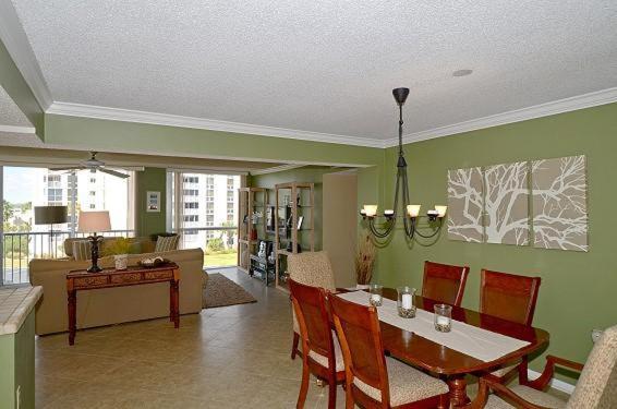 1046 - Perfect Place To Relax Shoreline Towers 1046