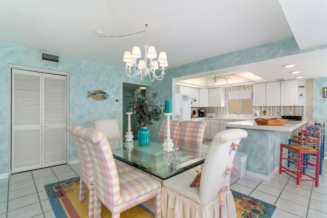 2096 Front 3 Bdrm Beachfront Free Setup Destin